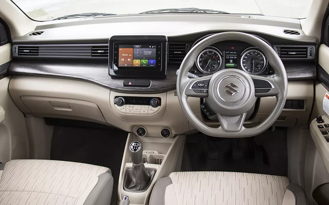 ertiga-interior-dashboard